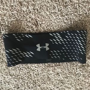 Under Armour headband